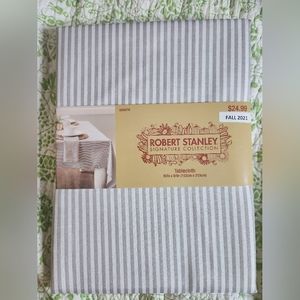 Robert Stanley Fall Farmhouse Tableware Tablecloth